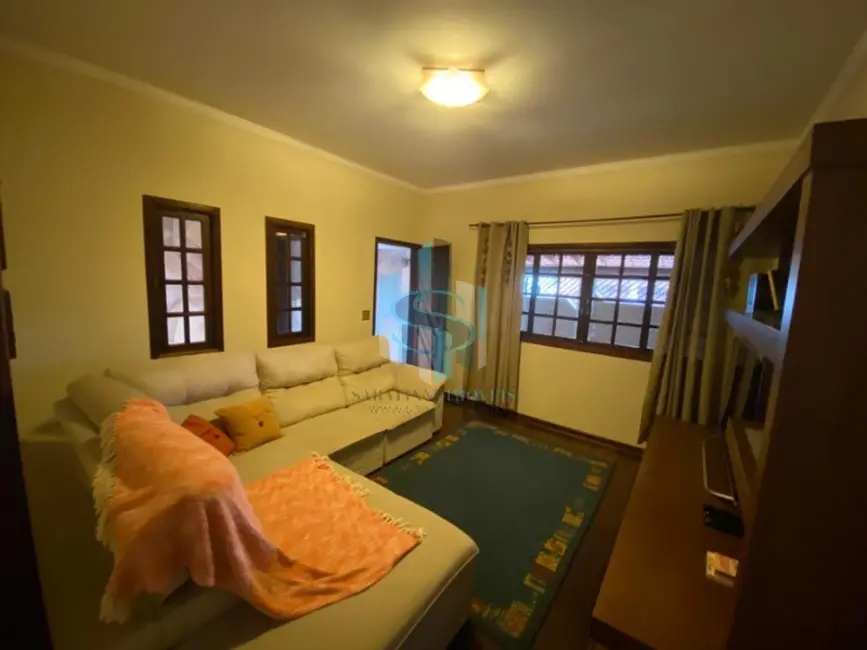 Casa com 4 quartos à venda, 190m2 em Itaquera, São Paulo - SP - imagem 1 Foto 1 de Casa com 4 quartos à venda, 190m2 em Itaquera, São Paulo - SP