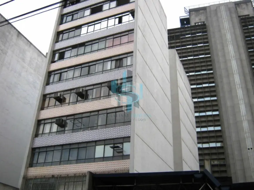 Sala Comercial à venda, 32m2 em Santa Efigênia, São Paulo - SP - imagem 1 Foto 1 de Sala Comercial à venda, 32m2 em Santa Efigênia, São Paulo - SP