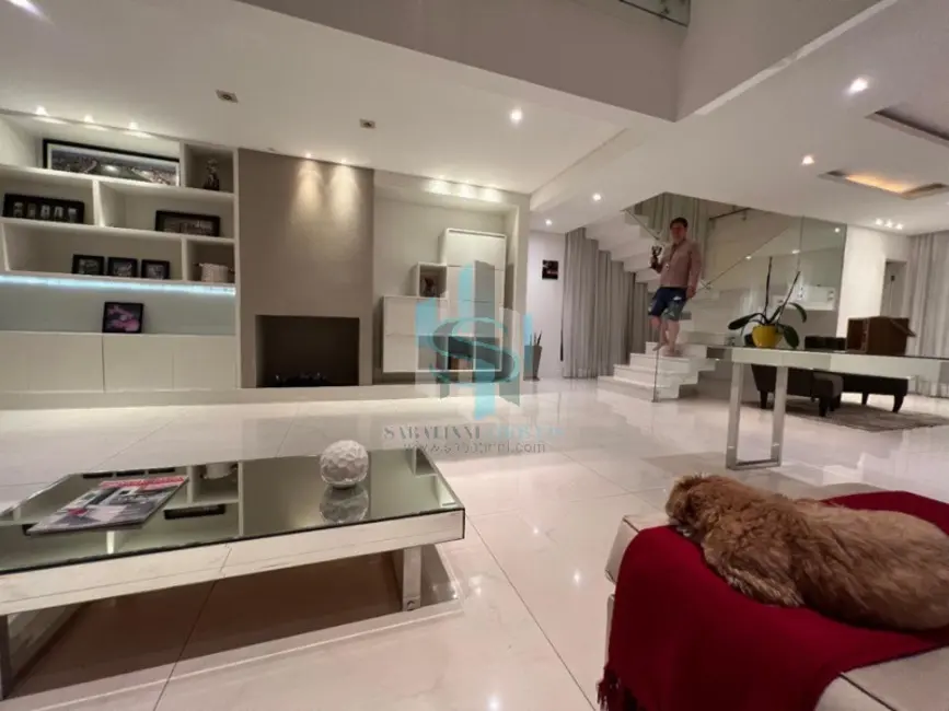 Casa com 4 quartos à venda e para alugar, 600m2 em Mooca, São Paulo - SP - imagem 7 Foto 7 de Casa com 4 quartos à venda e para alugar, 600m2 em Mooca, São Paulo - SP