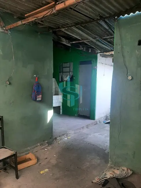 Foto 4 de Terreno / Lote à venda, 207m2 em Vila Nova Galvão, São Paulo - SP