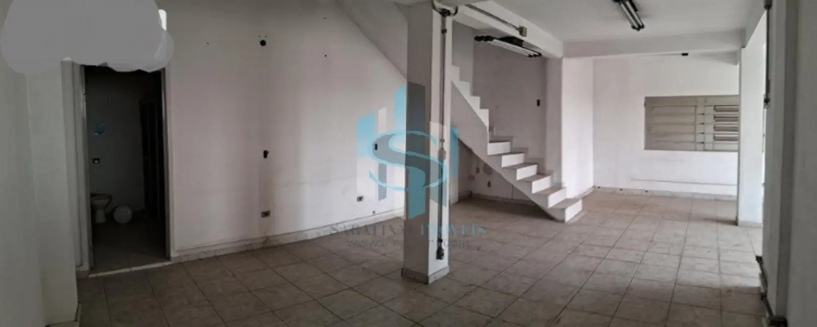 Armazém / Galpão à venda, 140m2 em Jardim Santa Terezinha (Pedreira), São Paulo - SP - imagem 8 Foto 8 de Armazém / Galpão à venda, 140m2 em Jardim Santa Terezinha (Pedreira), São Paulo - SP