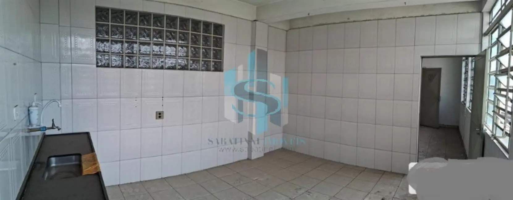 Armazém / Galpão à venda, 140m2 em Jardim Santa Terezinha (Pedreira), São Paulo - SP - imagem 3 Foto 3 de Armazém / Galpão à venda, 140m2 em Jardim Santa Terezinha (Pedreira), São Paulo - SP