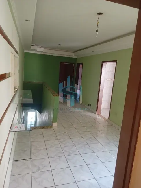 Casa com 3 quartos à venda, 200m2 em Artur Alvim, São Paulo - SP - imagem 2 Foto 2 de Casa com 3 quartos à venda, 200m2 em Artur Alvim, São Paulo - SP