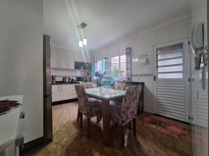 Foto 5 de Casa com 4 quartos à venda, 160m2 em São Paulo - SP
