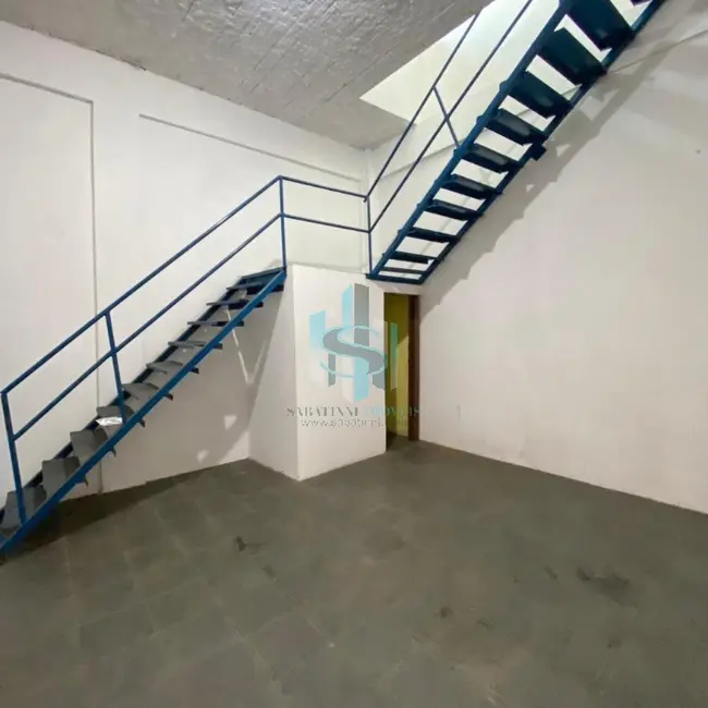 Armazém / Galpão à venda, 530m2 em Cidade Aracilia, Guarulhos - SP - imagem 7 Foto 7 de Armazém / Galpão à venda, 530m2 em Cidade Aracilia, Guarulhos - SP