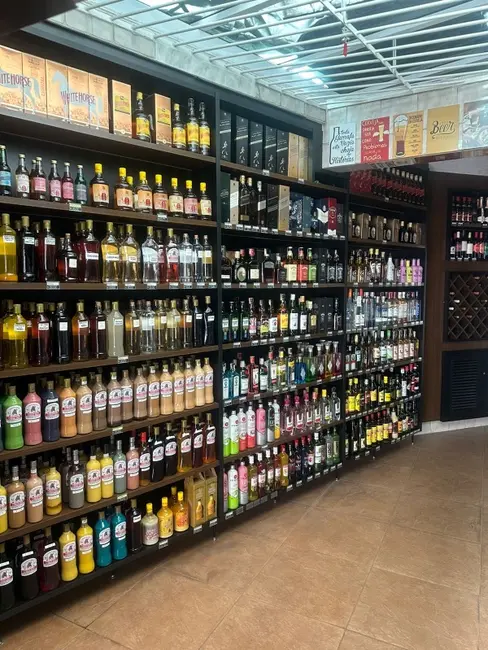 Casa com 3 quartos à venda, 330m2 em Vila Carrão, São Paulo - SP - imagem 8 Foto 8 de Casa com 3 quartos à venda, 330m2 em Vila Carrão, São Paulo - SP