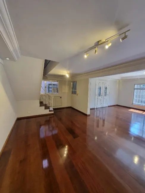 Casa com 3 quartos à venda, 500m2 em Penha de França, São Paulo - SP - imagem 6 Foto 6 de Casa com 3 quartos à venda, 500m2 em Penha de França, São Paulo - SP