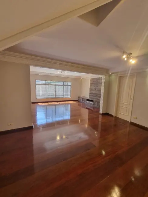 Casa com 3 quartos à venda, 500m2 em Penha de França, São Paulo - SP - imagem 7 Foto 7 de Casa com 3 quartos à venda, 500m2 em Penha de França, São Paulo - SP