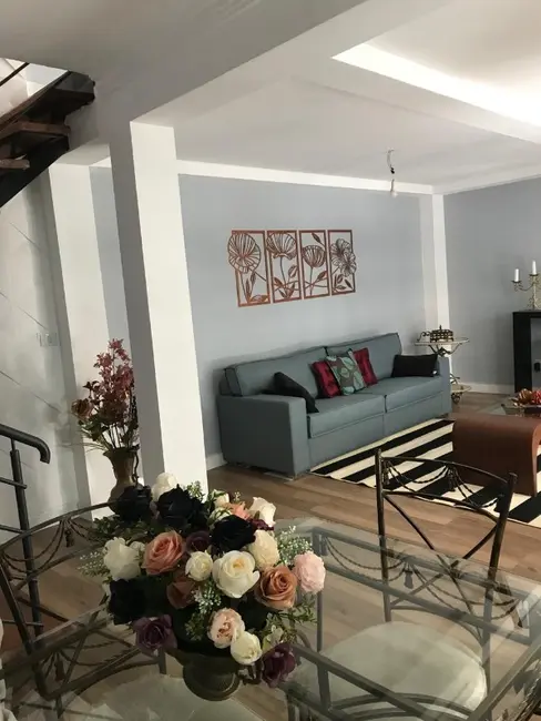 Casa com 3 quartos à venda, 270m2 em Parque da Vila Prudente, São Paulo - SP - imagem 3 Foto 3 de Casa com 3 quartos à venda, 270m2 em Parque da Vila Prudente, São Paulo - SP