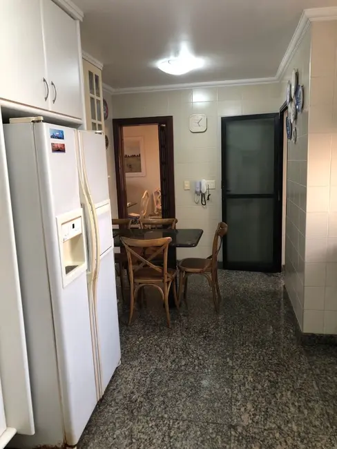 Apartamento com 4 quartos à venda, 135m2 em Jardim Avelino, São Paulo - SP - imagem 8 Foto 8 de Apartamento com 4 quartos à venda, 135m2 em Jardim Avelino, São Paulo - SP