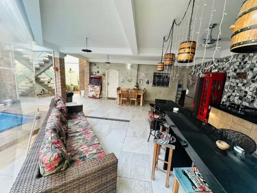 Casa com 3 quartos à venda, 226m2 em Vila Guilhermina, São Paulo - SP - imagem 7 Foto 7 de Casa com 3 quartos à venda, 226m2 em Vila Guilhermina, São Paulo - SP