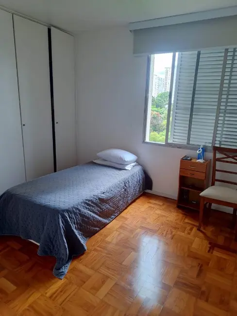 Apartamento com 3 quartos à venda, 127m2 em Higienópolis, São Paulo - SP - imagem 9 Foto 9 de Apartamento com 3 quartos à venda, 127m2 em Higienópolis, São Paulo - SP