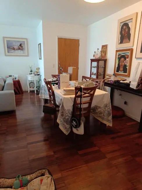 Apartamento com 3 quartos à venda, 127m2 em Higienópolis, São Paulo - SP - imagem 3 Foto 3 de Apartamento com 3 quartos à venda, 127m2 em Higienópolis, São Paulo - SP