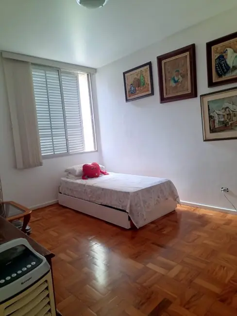 Apartamento com 3 quartos à venda, 127m2 em Higienópolis, São Paulo - SP - imagem 7 Foto 7 de Apartamento com 3 quartos à venda, 127m2 em Higienópolis, São Paulo - SP