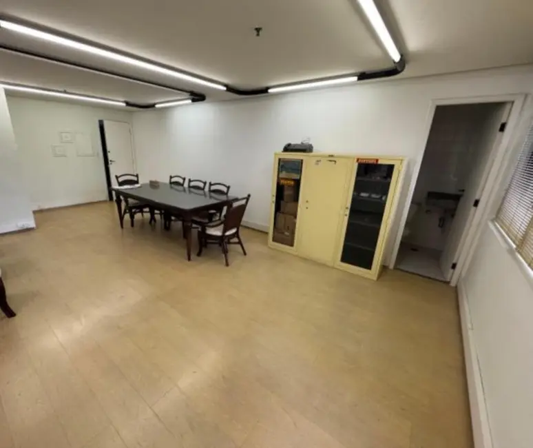 Loja à venda, 50m2 em Santa Cecília, São Paulo - SP - imagem 2 Foto 2 de Loja à venda, 50m2 em Santa Cecília, São Paulo - SP