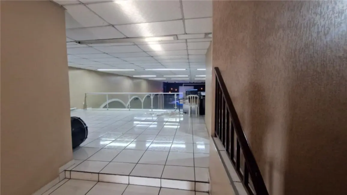 Armazém / Galpão para alugar, 500m2 em Jardim dos Ipês, São Paulo - SP - imagem 6 Foto 6 de Armazém / Galpão para alugar, 500m2 em Jardim dos Ipês, São Paulo - SP