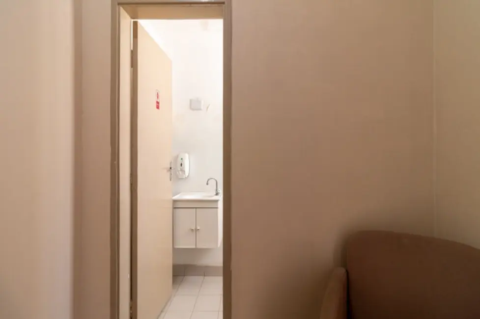Foto 9 de Sala Comercial para alugar, 40m2 em República, São Paulo - SP