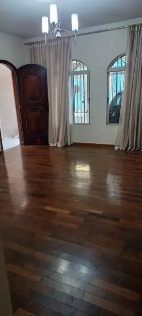 Foto 4 de Casa com 2 quartos à venda, 180m2 em Vila Carrão, São Paulo - SP