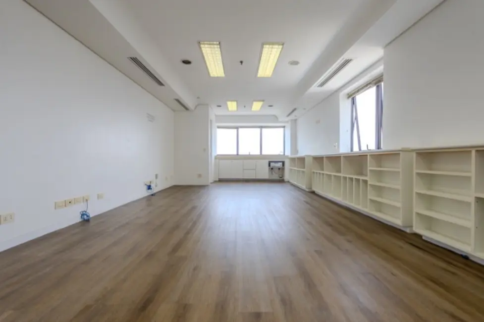 Foto 1 de Sala Comercial à venda, 35m2 em Liberdade, São Paulo - SP