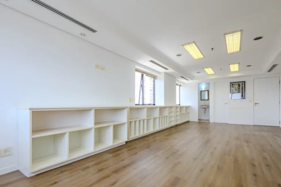 Foto 4 de Sala Comercial à venda, 35m2 em Liberdade, São Paulo - SP