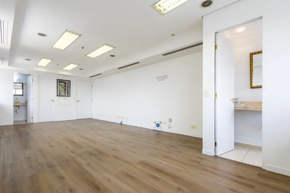 Foto 5 de Sala Comercial à venda, 35m2 em Liberdade, São Paulo - SP