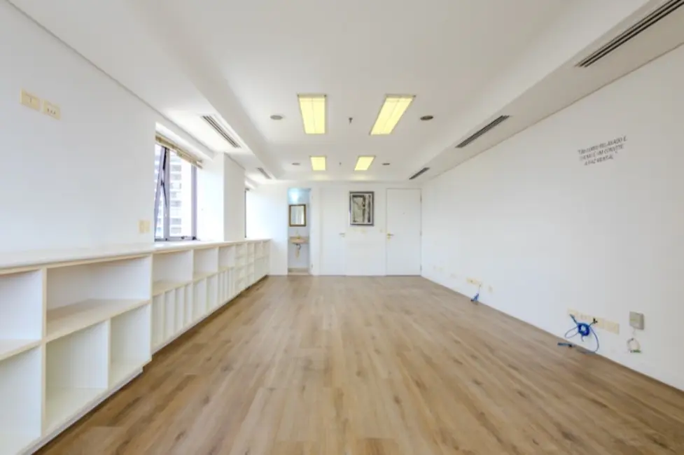 Foto 2 de Sala Comercial à venda, 35m2 em Liberdade, São Paulo - SP