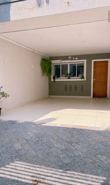 Foto 3 de Casa com 3 quartos à venda, 210m2 em Vila Santa Isabel, São Paulo - SP