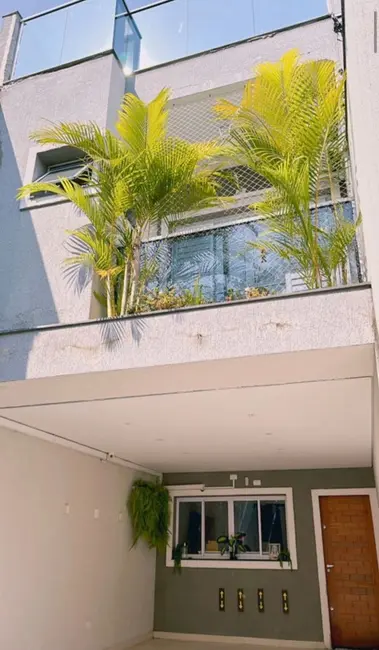 Foto 2 de Casa com 3 quartos à venda, 210m2 em Vila Santa Isabel, São Paulo - SP