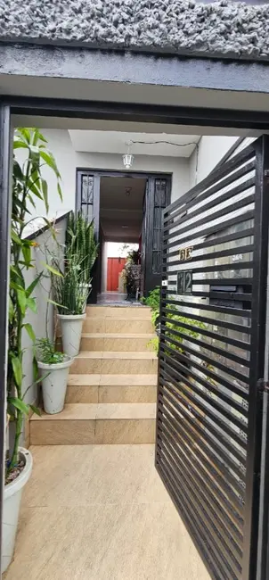 Foto 2 de Casa com 6 quartos à venda, 190m2 em Jardim Fernandes, São Paulo - SP