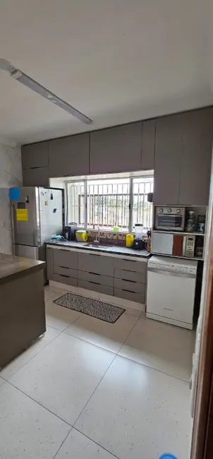 Foto 9 de Casa com 6 quartos à venda, 190m2 em Jardim Fernandes, São Paulo - SP