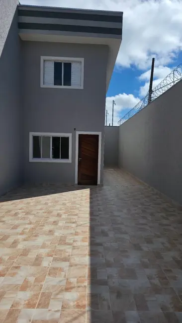 Foto 3 de Casa com 2 quartos à venda, 63m2 em Parque Guaianazes, São Paulo - SP