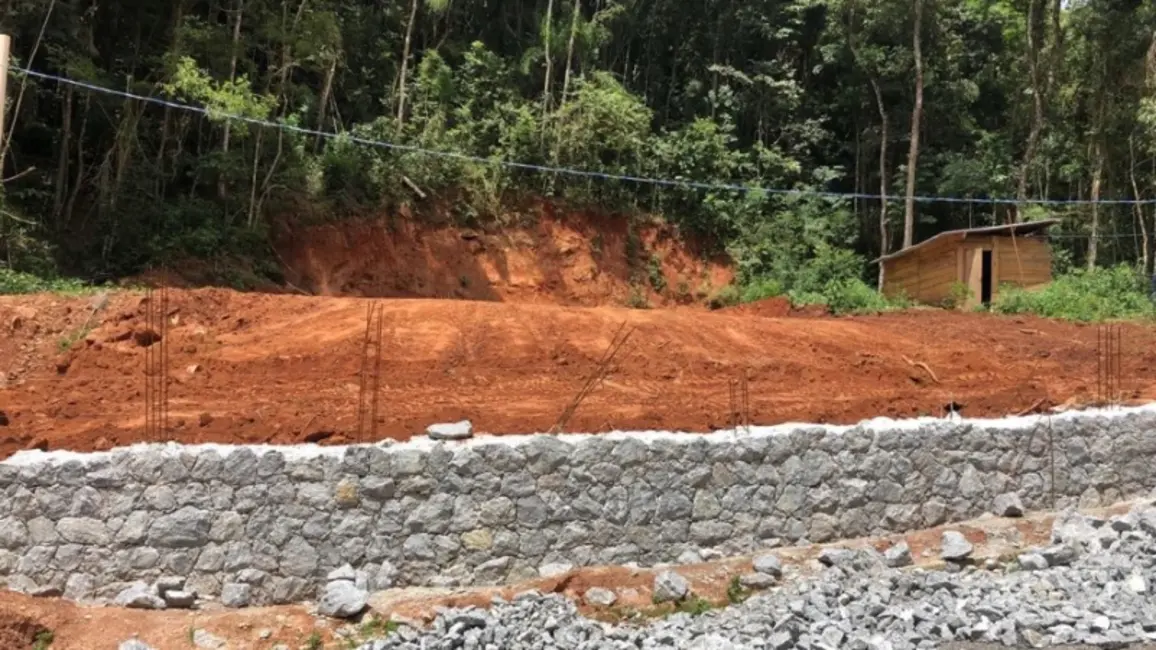 Foto 3 de Terreno / Lote à venda, 2045m2 em Mairipora - SP