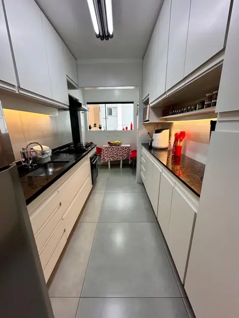 Apartamento com 3 quartos à venda, 188m2 em Vila Regente Feijó, São Paulo - SP - imagem 4 Foto 4 de Apartamento com 3 quartos à venda, 188m2 em Vila Regente Feijó, São Paulo - SP