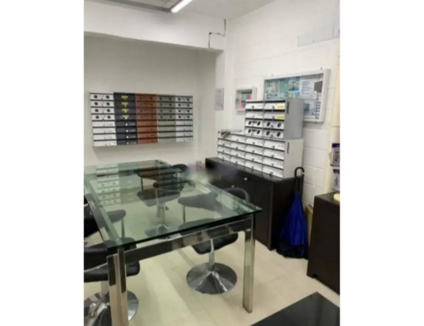 Armazém / Galpão à venda e para alugar, 280m2 em Vila Carrão, São Paulo - SP - imagem 8 Foto 8 de Armazém / Galpão à venda e para alugar, 280m2 em Vila Carrão, São Paulo - SP