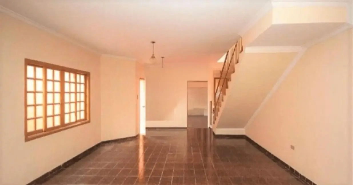 Casa com 4 quartos à venda, 200m2 em Vila Carrão, São Paulo - SP - imagem 1 Foto 1 de Casa com 4 quartos à venda, 200m2 em Vila Carrão, São Paulo - SP