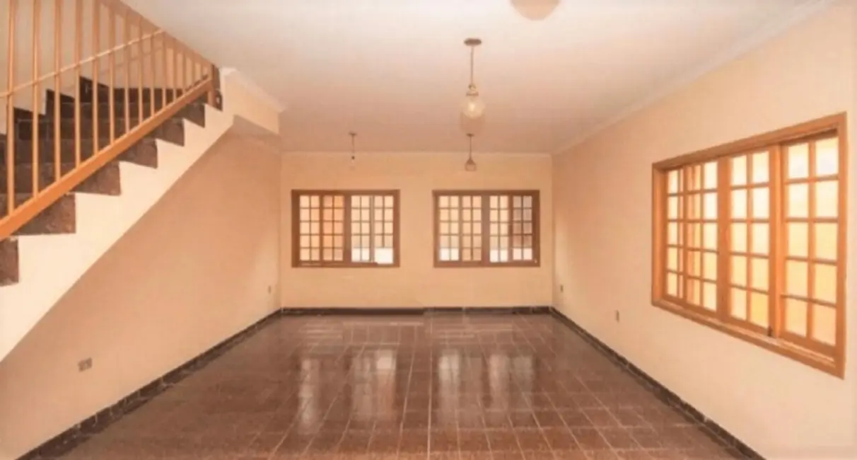 Casa com 4 quartos à venda, 200m2 em Vila Carrão, São Paulo - SP - imagem 2 Foto 2 de Casa com 4 quartos à venda, 200m2 em Vila Carrão, São Paulo - SP