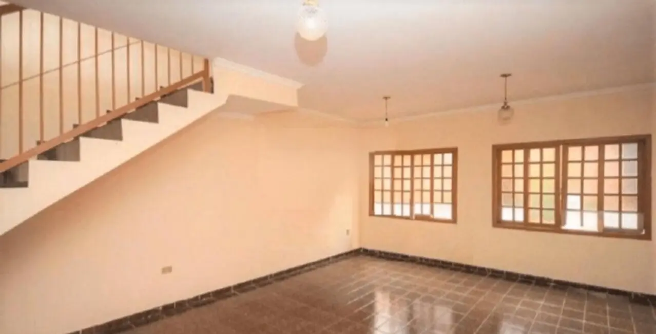 Casa com 4 quartos à venda, 200m2 em Vila Carrão, São Paulo - SP - imagem 3 Foto 3 de Casa com 4 quartos à venda, 200m2 em Vila Carrão, São Paulo - SP
