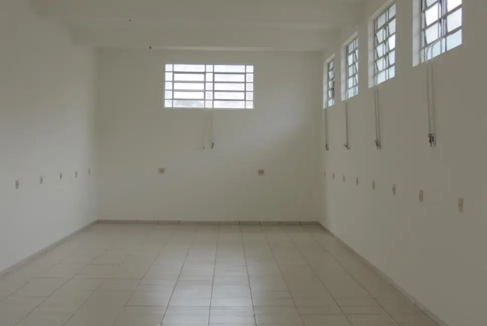 Armazém / Galpão para alugar, 130m2 em Jardim Princesa, São Paulo - SP - imagem 9 Foto 9 de Armazém / Galpão para alugar, 130m2 em Jardim Princesa, São Paulo - SP