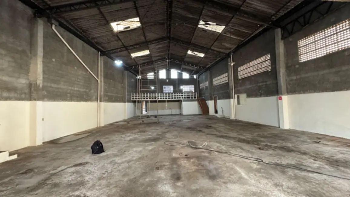 Armazém / Galpão para alugar, 1000m2 em Vila Amália (Zona Norte), São Paulo - SP - imagem 1 Foto 1 de Armazém / Galpão para alugar, 1000m2 em Vila Amália (Zona Norte), São Paulo - SP