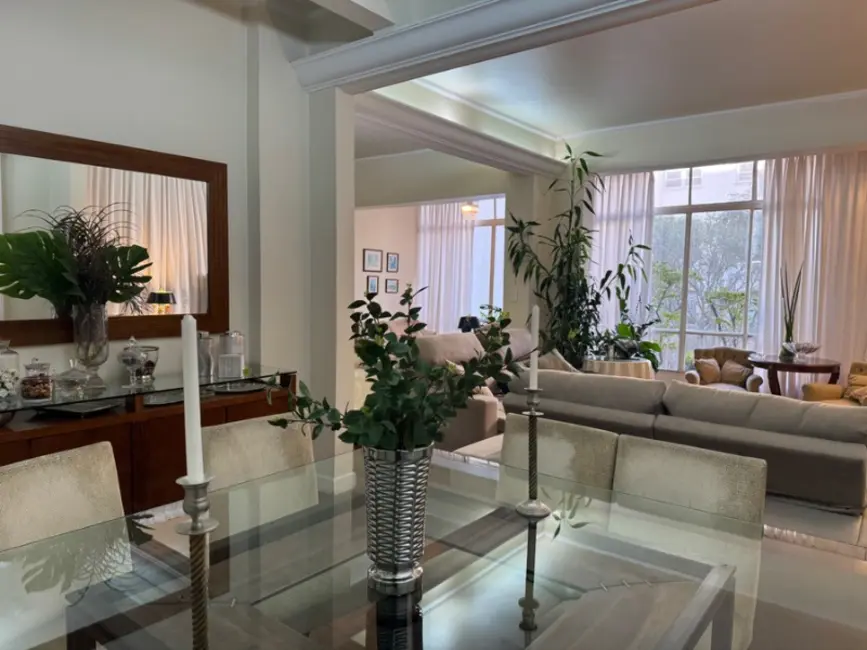 Apartamento com 4 quartos à venda, 220m2 em Higienópolis, São Paulo - SP - imagem 5 Foto 5 de Apartamento com 4 quartos à venda, 220m2 em Higienópolis, São Paulo - SP