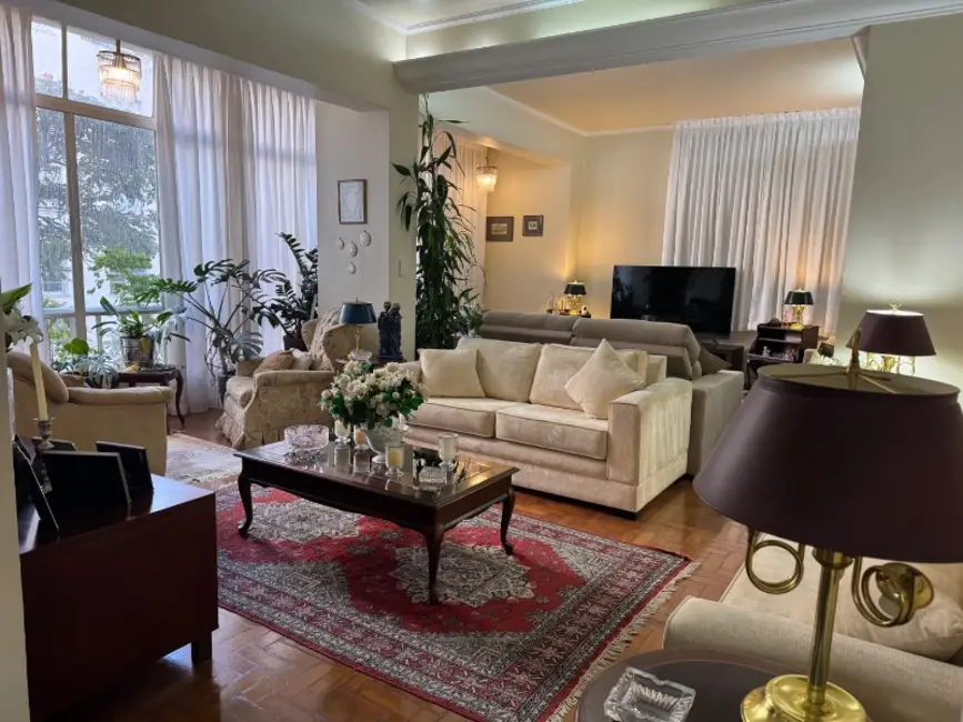 Apartamento com 4 quartos à venda, 220m2 em Higienópolis, São Paulo - SP - imagem 1 Foto 1 de Apartamento com 4 quartos à venda, 220m2 em Higienópolis, São Paulo - SP