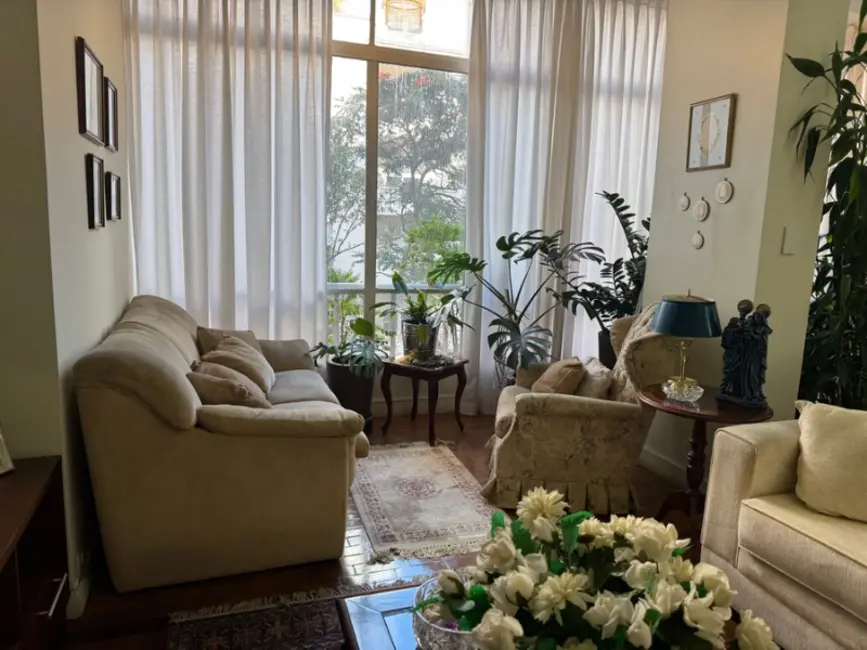 Apartamento com 4 quartos à venda, 220m2 em Higienópolis, São Paulo - SP - imagem 4 Foto 4 de Apartamento com 4 quartos à venda, 220m2 em Higienópolis, São Paulo - SP