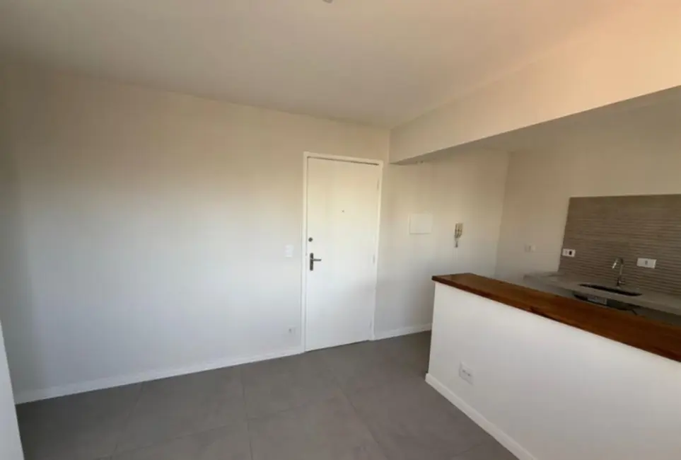 Apartamento com 1 quarto à venda, 33m2 em Santa Cecília, São Paulo - SP - imagem 2 Foto 2 de Apartamento com 1 quarto à venda, 33m2 em Santa Cecília, São Paulo - SP