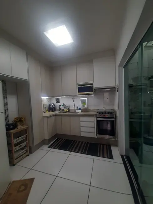 Foto 4 de Casa de Condomínio com 2 quartos à venda, 110m2 em Vila Carrão, São Paulo - SP