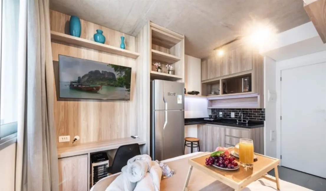 Foto 3 de Apartamento com 1 quarto para alugar, 17m2 em Consolação, São Paulo - SP