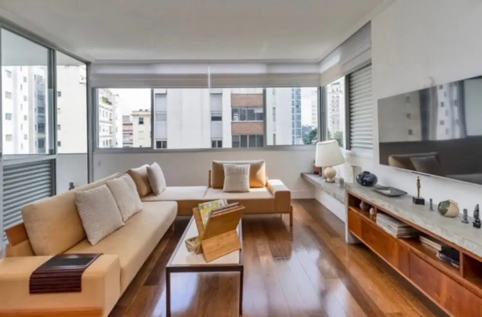 Apartamento com 3 quartos à venda, 270m2 em Higienópolis, São Paulo - SP - imagem 1 Foto 1 de Apartamento com 3 quartos à venda, 270m2 em Higienópolis, São Paulo - SP