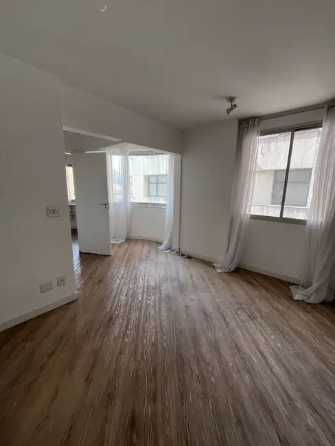 Foto 2 de Apartamento com 1 quarto à venda e para alugar, 46m2 em Santa Cecília, São Paulo - SP