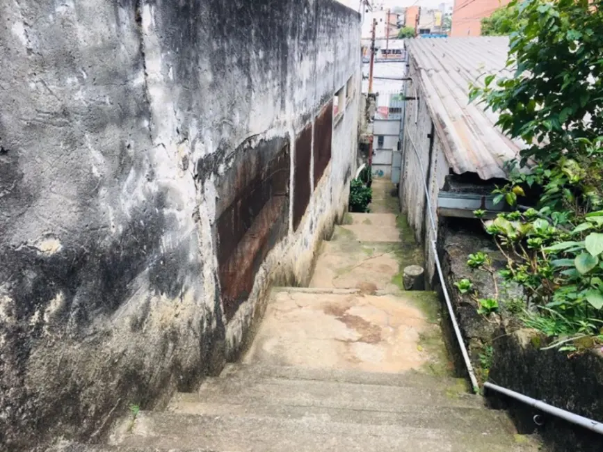 Foto 4 de Terreno / Lote à venda, 300m2 em Parque Peruche, São Paulo - SP