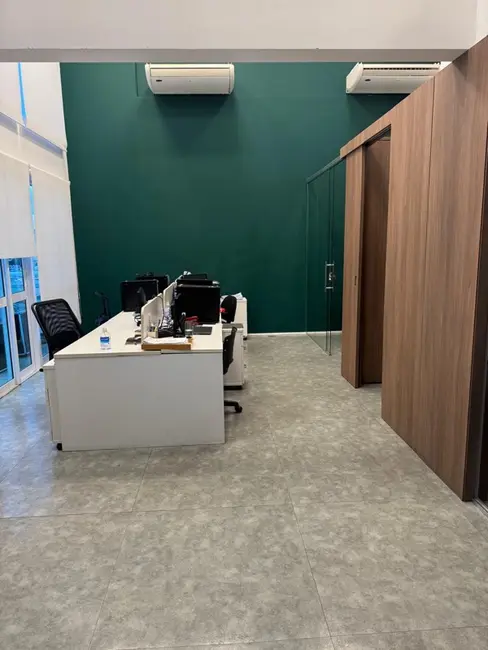 Foto 1 de Loja à venda, 103m2 em Vila Carrão, São Paulo - SP