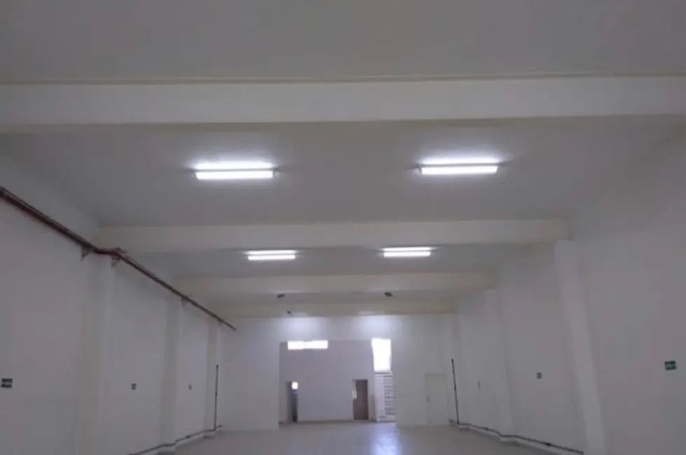 Prédio Inteiro à venda, 800m2 em Cidade Soberana, Guarulhos - SP - imagem 9 Foto 9 de Prédio Inteiro à venda, 800m2 em Cidade Soberana, Guarulhos - SP